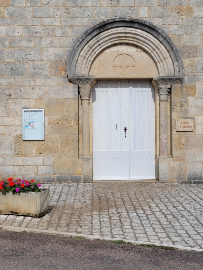 La porte rénovée 